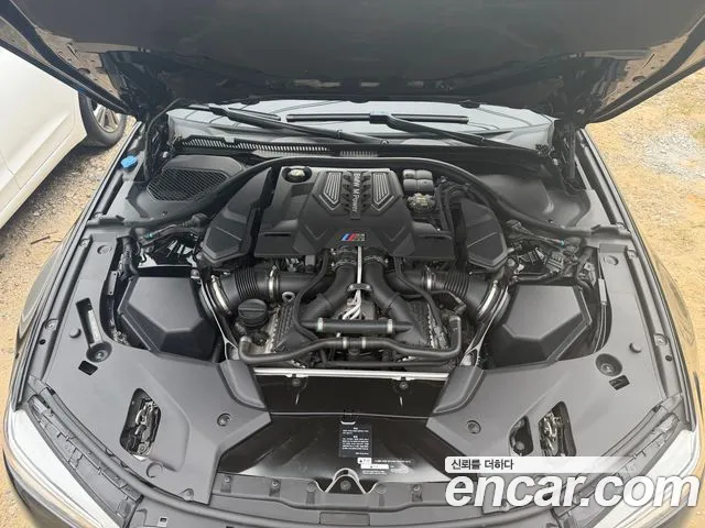 BMW M5 2019 thumb 6