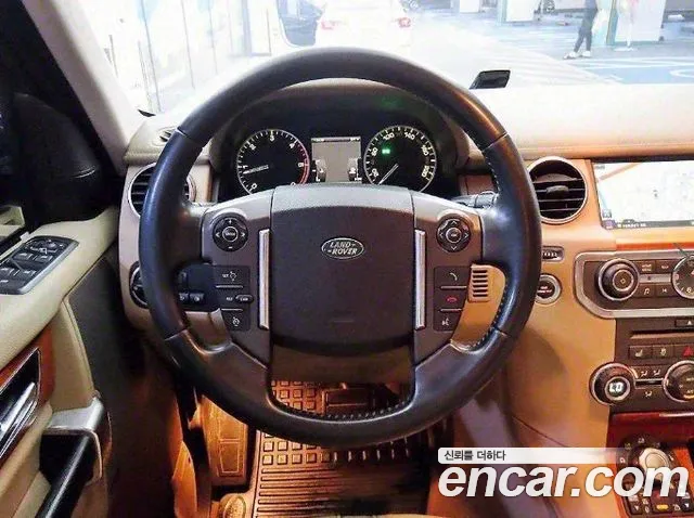 Land Rover Discovery 2011 thumb 7