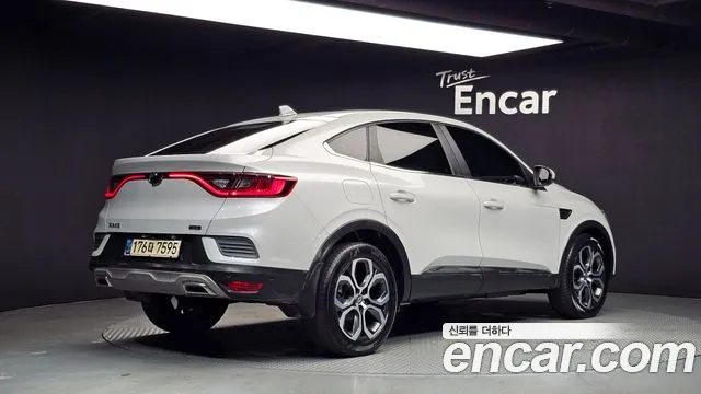 Renault-KoreaSamsung Arkana 2020 thumb 2