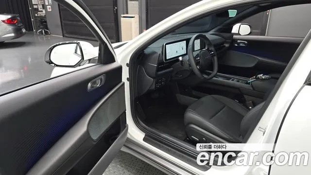 Hyundai IONIQ 6 2024 thumb 10