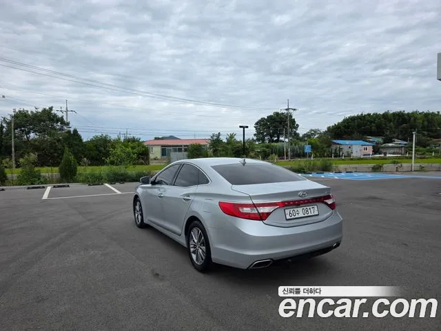 Hyundai Grandeur 2016 thumb 5
