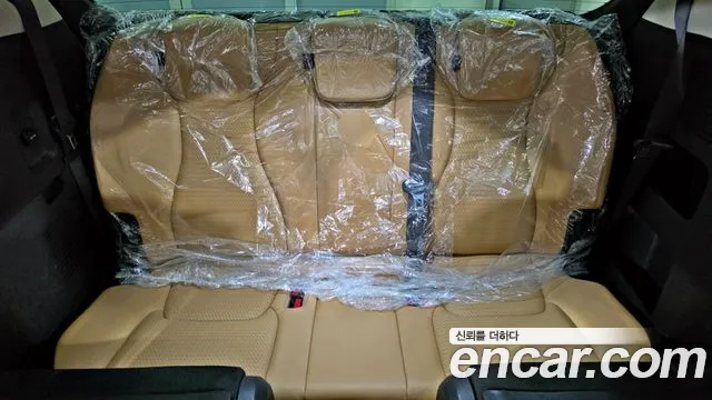 Kia Carnival 2021 thumb 9