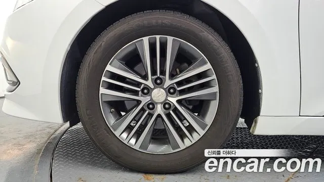 Hyundai Grandeur 2016 thumb 5
