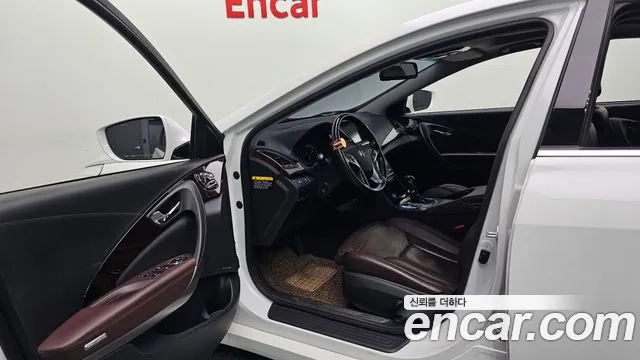 Hyundai Grandeur 2016 thumb 10