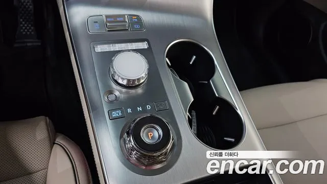Genesis GV70 2026 thumb 8