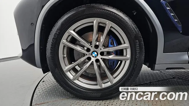 BMW X4 2021 thumb 4