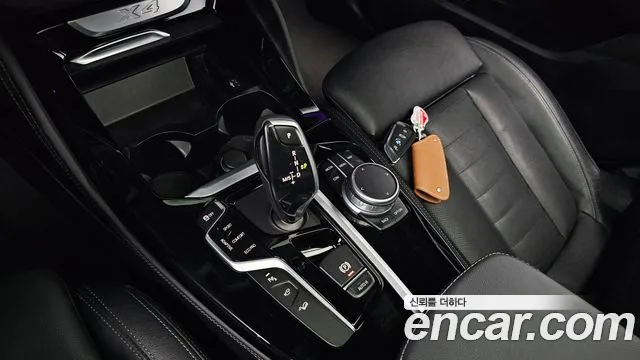 BMW X4 2021 thumb 8