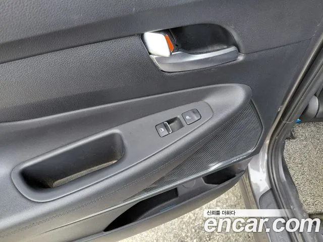 Hyundai Santa Fe 2019 thumb 7