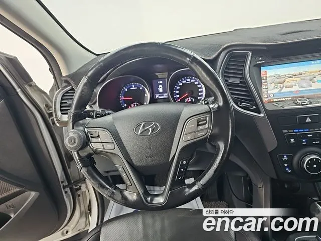 Hyundai Santa Fe 2013 thumb 9