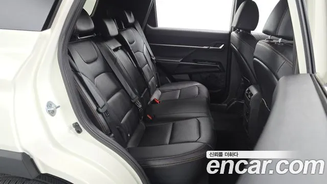 KG_Mobility_Ssangyong Torres 2024 thumb 11