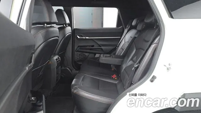 KG_Mobility_Ssangyong Torres 2024 thumb 12