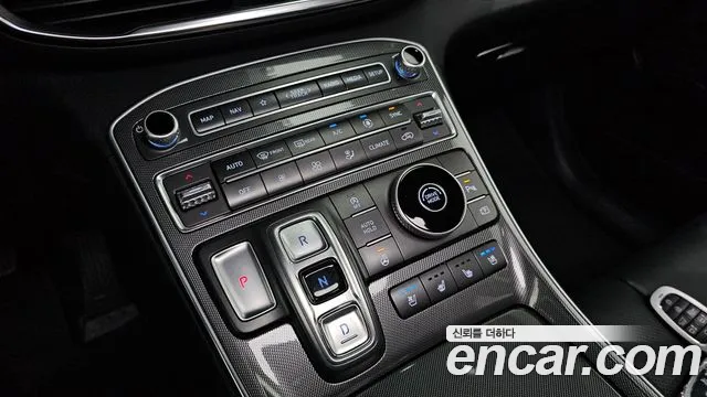 Hyundai Santa Fe 2021 thumb 9