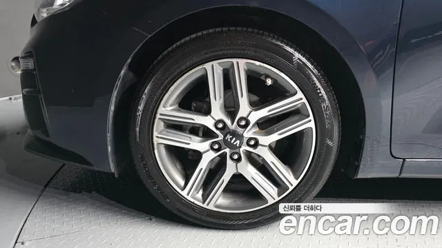 Kia K3 2019 thumb 5
