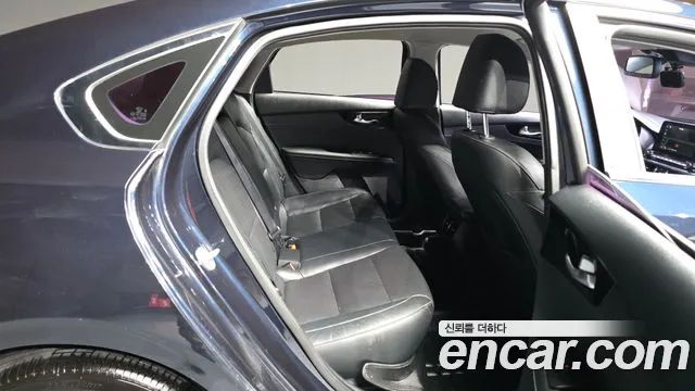 Kia K3 2019 thumb 12