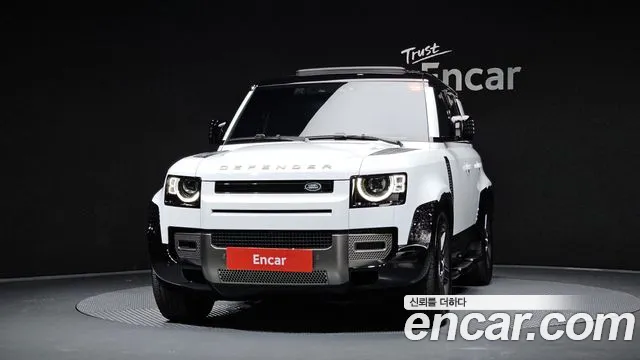 Land Rover Defender 2024 thumb 3
