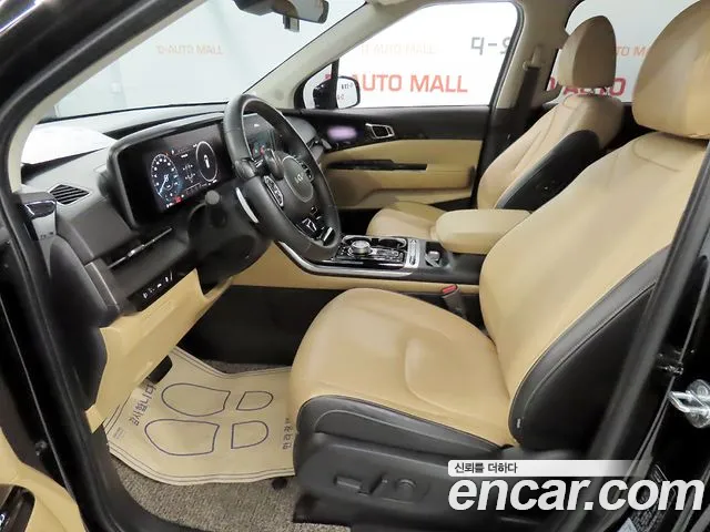Kia Carnival 2021 thumb 10