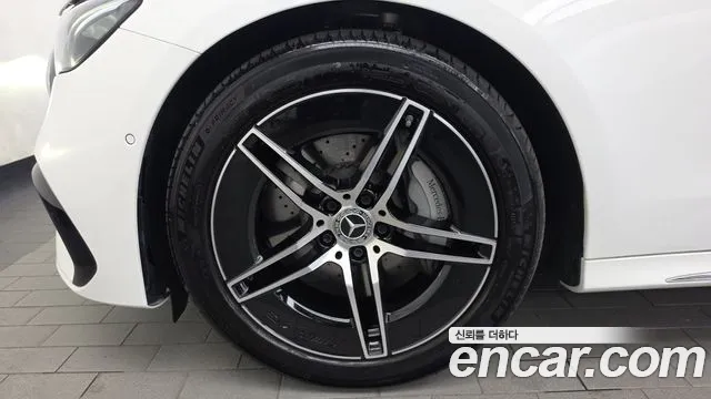 Mercedes-Benz E-Класс 2026 thumb 5