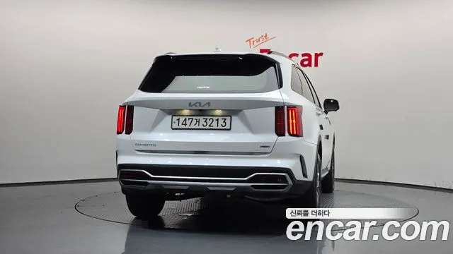 Kia Sorento 2023 thumb 4