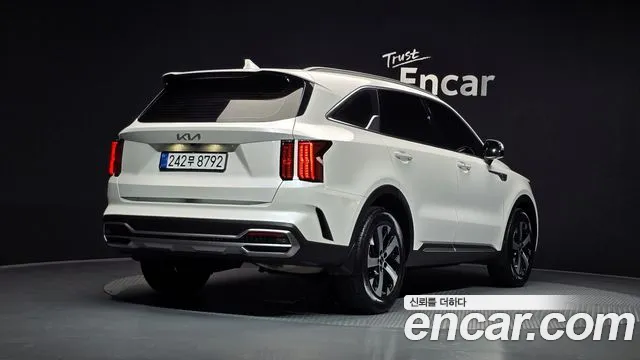 Kia Sorento 2022 thumb 2