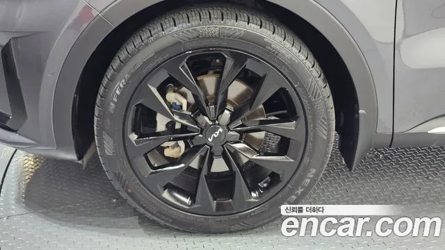 Kia Sorento 2023 thumb 5