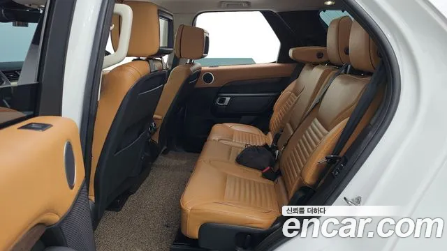 Land Rover Discovery 2018 thumb 10