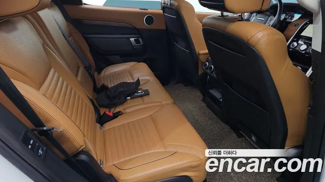 Land Rover Discovery 2018 thumb 11