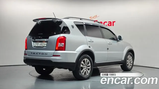 KG_Mobility_Ssangyong Rexton 2012 thumb 2