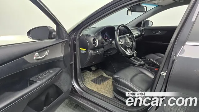 Kia K3 2018 thumb 10