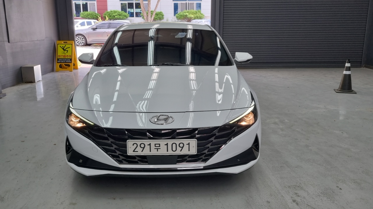 Hyundai Avante 2022 thumb 3