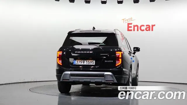 KG_Mobility_Ssangyong Torres 2022 thumb 4