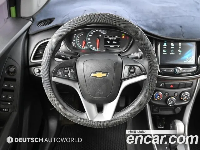 ChevroletGMDaewoo Tracker 2017 thumb 7