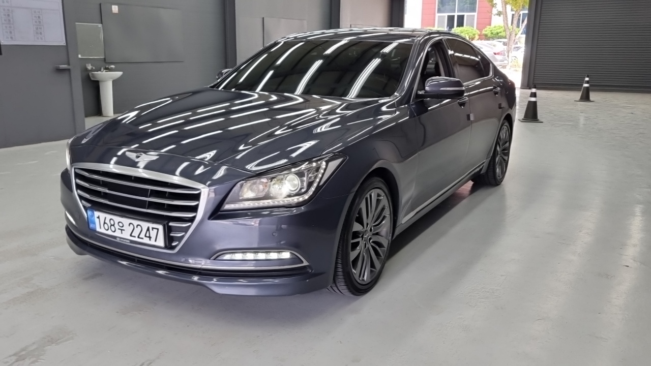 Hyundai Genesis 2015 thumb 12