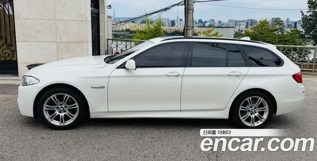 BMW 5-Series 2012 thumb 5