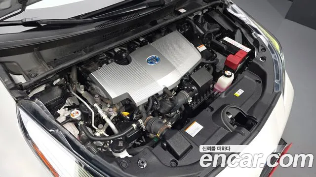 Toyota Prius 2020 thumb 6