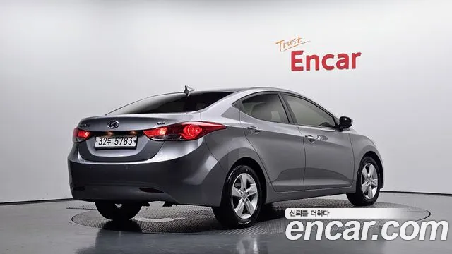 Hyundai Avante 2013 thumb 2