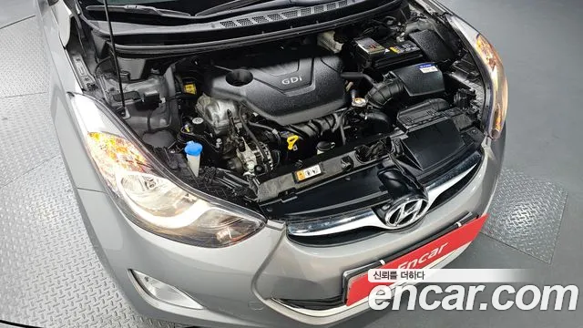 Hyundai Avante 2013 thumb 6