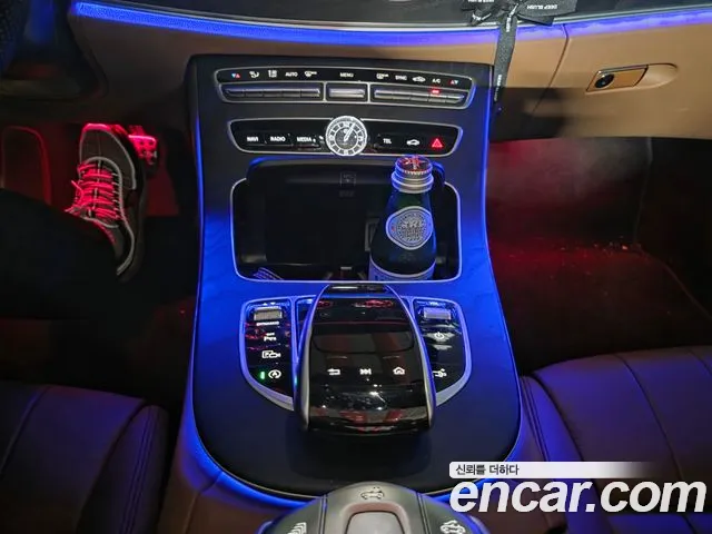 Mercedes-Benz E-Класс 2020 thumb 9