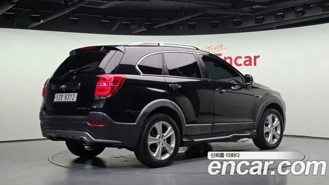 ChevroletGMDaewoo Captiva 2013 thumb 2