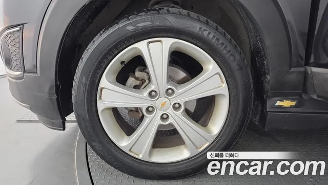 ChevroletGMDaewoo Captiva 2013 thumb 5