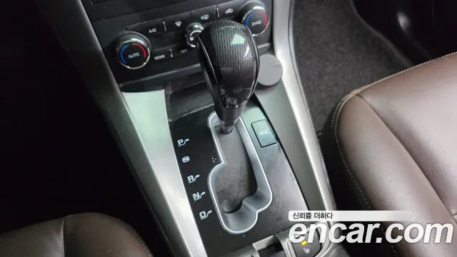 ChevroletGMDaewoo Captiva 2013 thumb 9