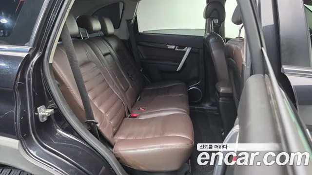 ChevroletGMDaewoo Captiva 2013 thumb 12