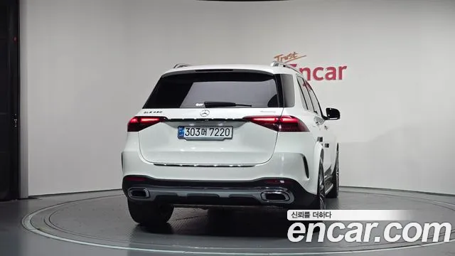 Mercedes-Benz GLE 2024 thumb 4