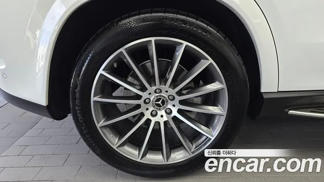 Mercedes-Benz GLE 2024 thumb 5
