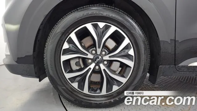 Kia Carnival 2022 thumb 5