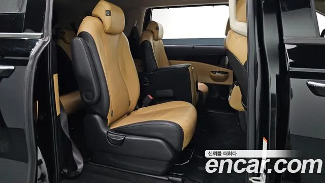 Kia Carnival 2022 thumb 11