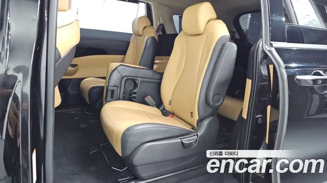Kia Carnival 2022 thumb 12