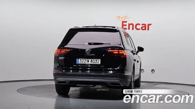 Volkswagen Tiguan 2020 thumb 4
