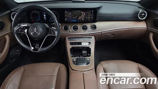 Mercedes-Benz E-Класс 2021 thumb 7