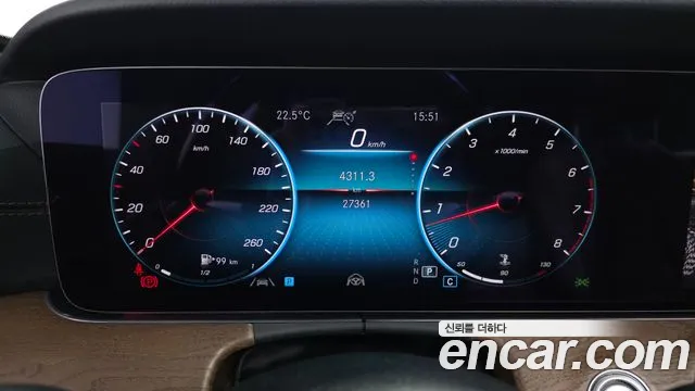 Mercedes-Benz E-Класс 2021 thumb 8