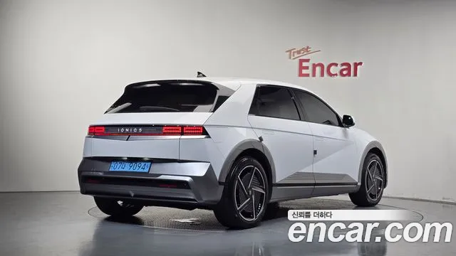 Hyundai IONIQ 5 2024 thumb 2